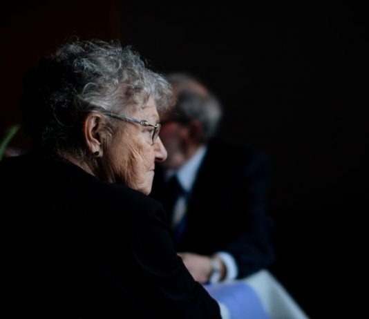 Chứng rối loạn tiêu hóa ở người già